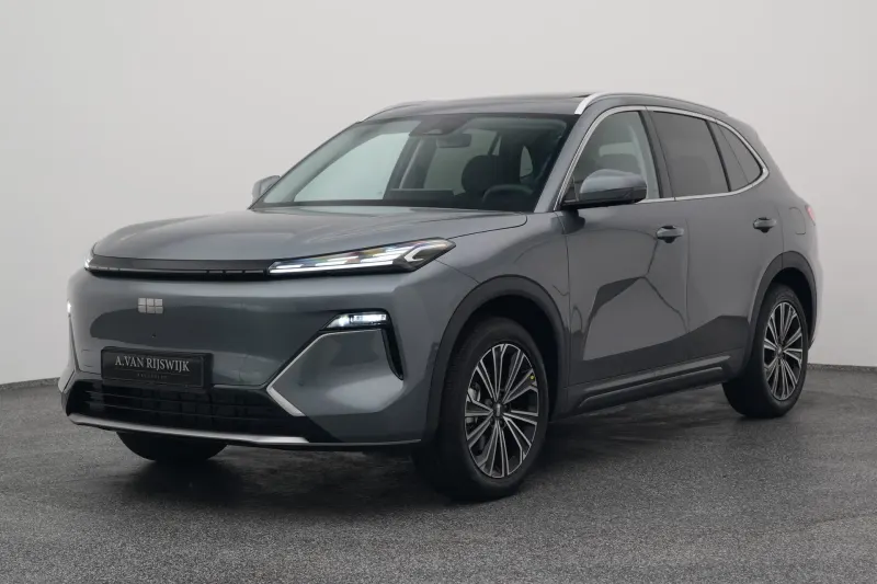 Geely Starray (2026)