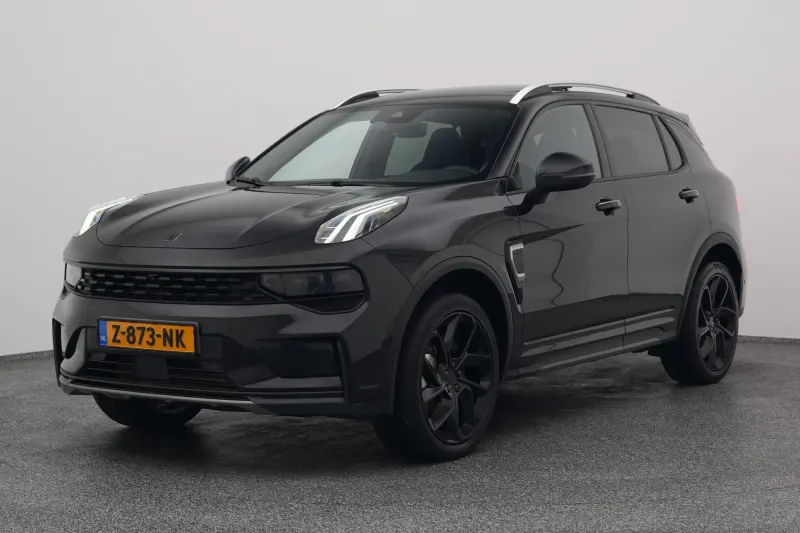 Lynk & Co 01 (2024)