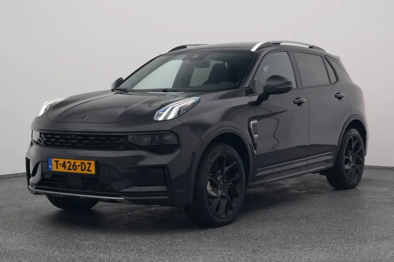 Lynk & Co 01 (2023)