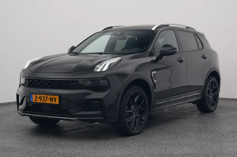 Lynk & Co 01 (2024)