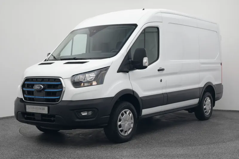 Ford E-Transit (2024)