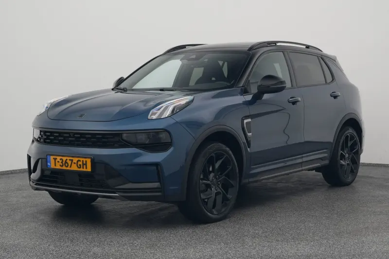 Lynk & Co 01 (2023)
