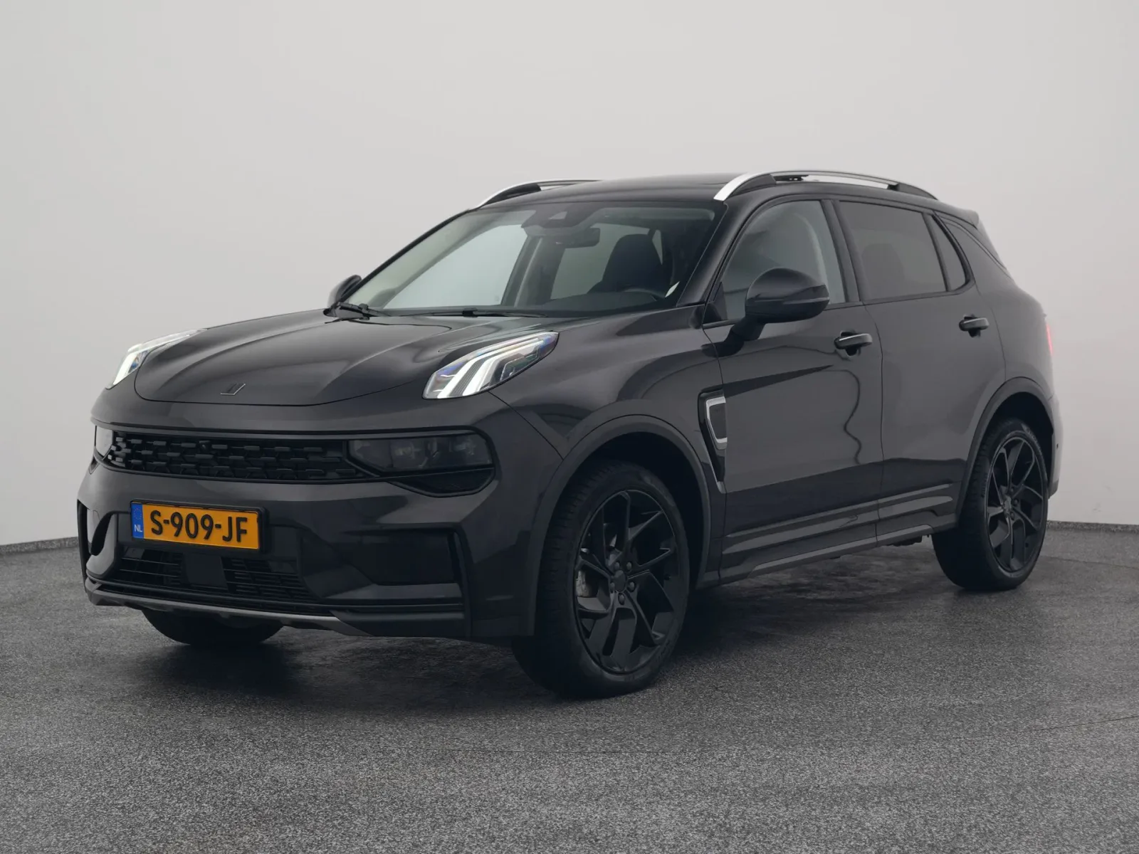 Lynk & Co 01 (2023) — foto 1