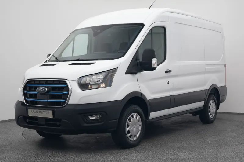 Ford E-Transit (2024)
