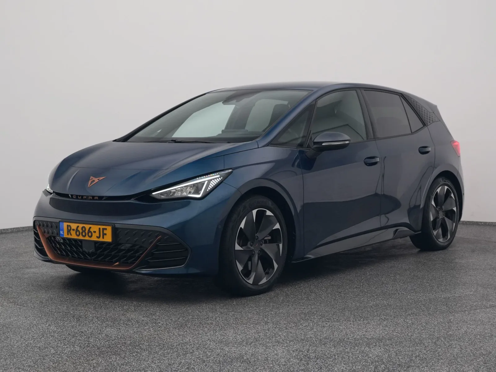CUPRA Born (2022) — foto 1