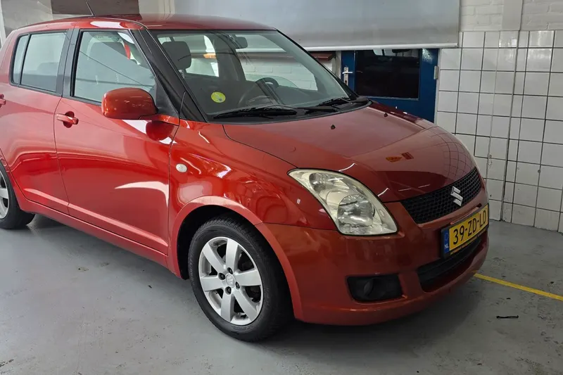 Suzuki Swift (2007)