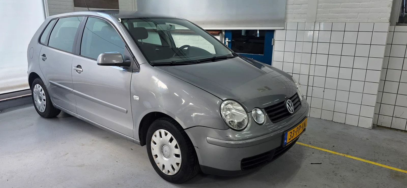 Volkswagen Polo (2004) — foto 1