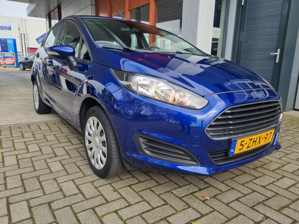 Ford Fiesta (2015) — foto 1