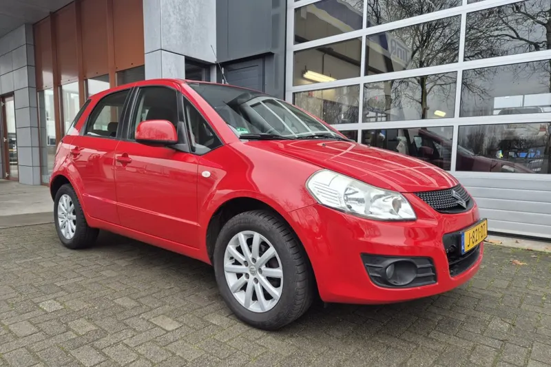 Suzuki SX4 (2013)