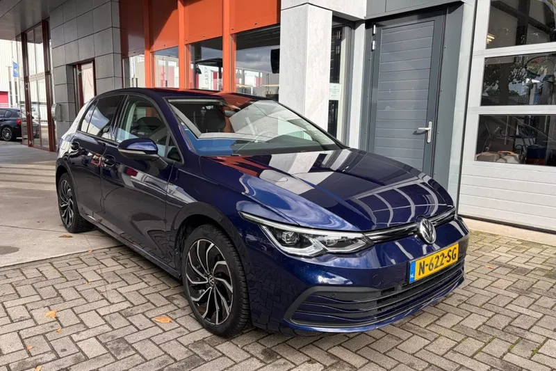 Volkswagen Golf (2021)