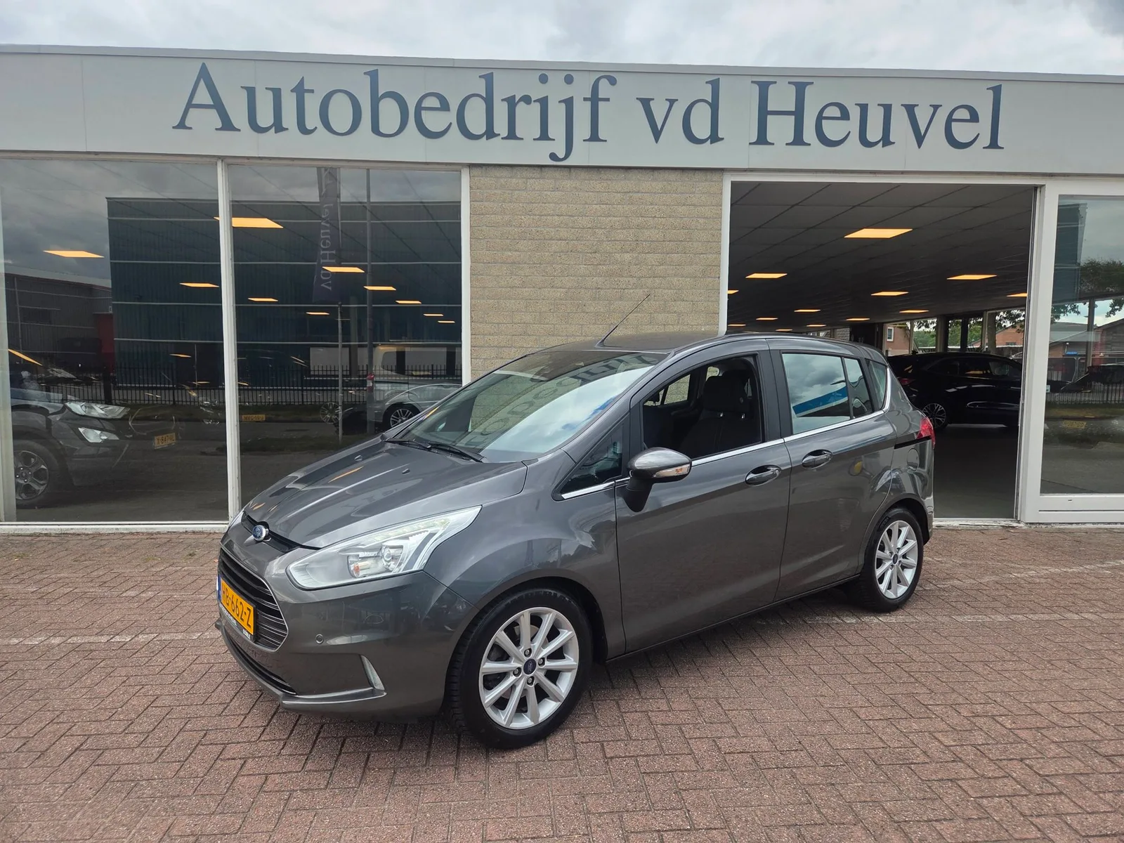 Ford B-Max (2015) — foto 1
