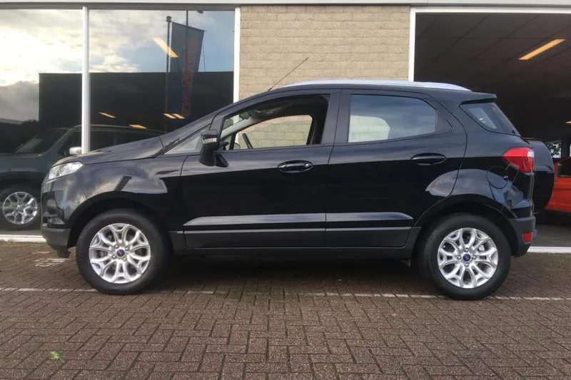 Ford EcoSport (2015)