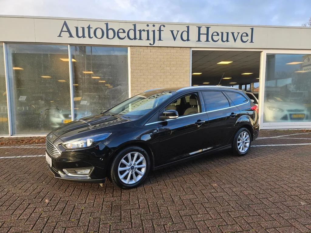 Ford Focus (2016) — foto 1