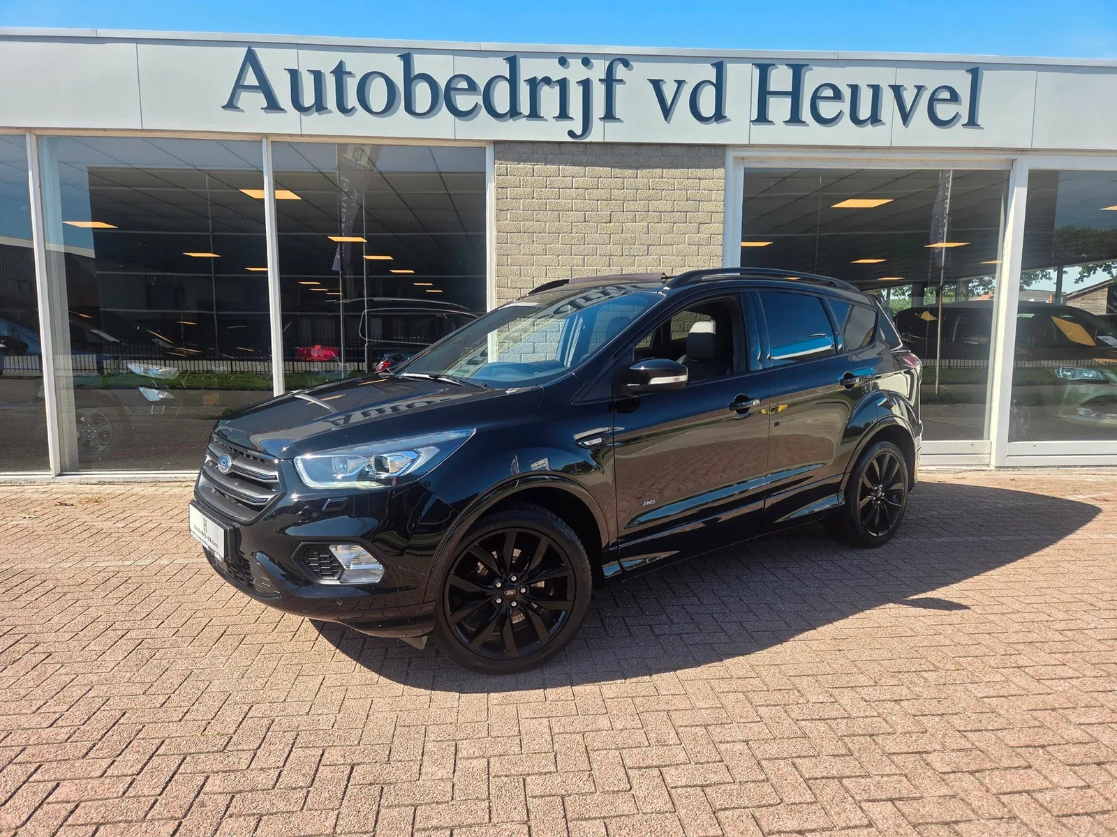 Ford Kuga (2018) — foto 1