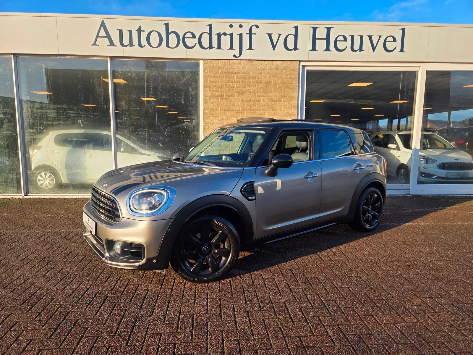 MINI Countryman (2017) — foto 1