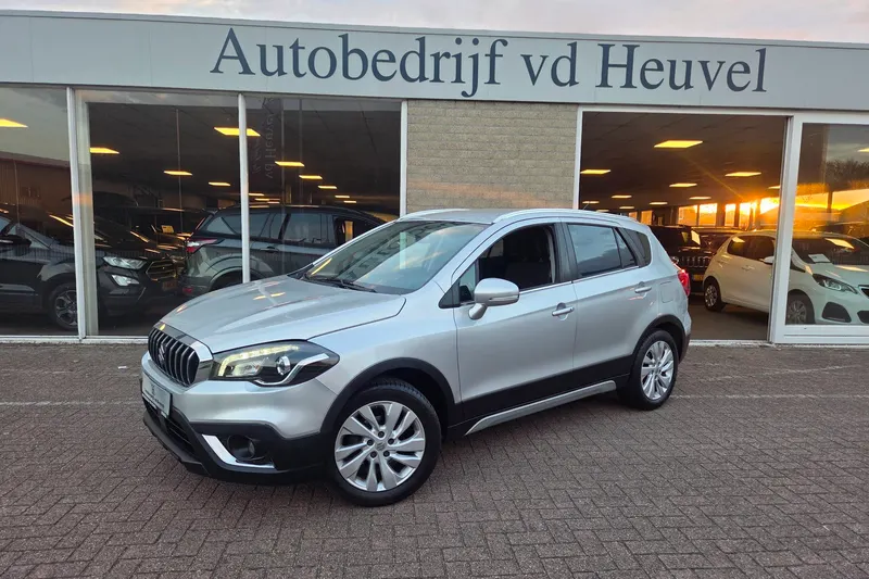 Suzuki S-Cross (2019)