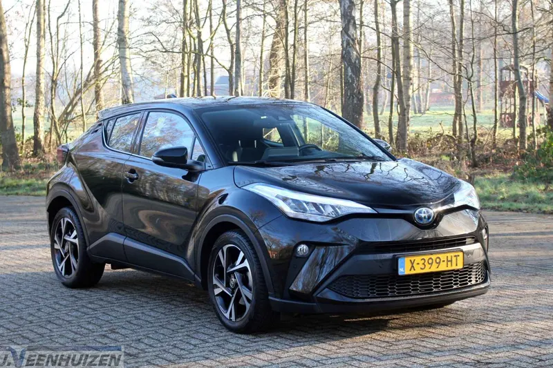 Toyota C-HR (2023)