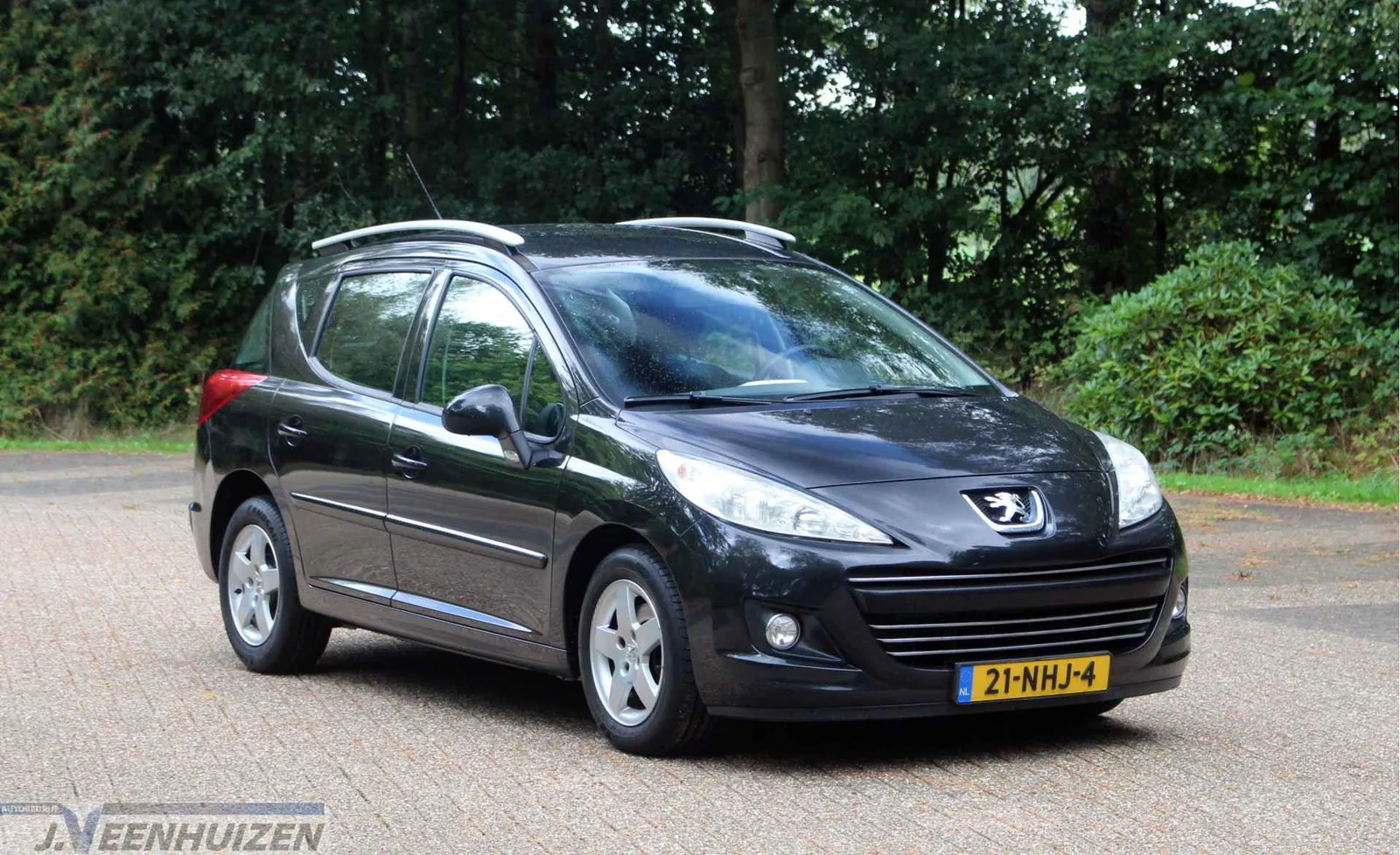 Peugeot 207 (2010) — foto 1