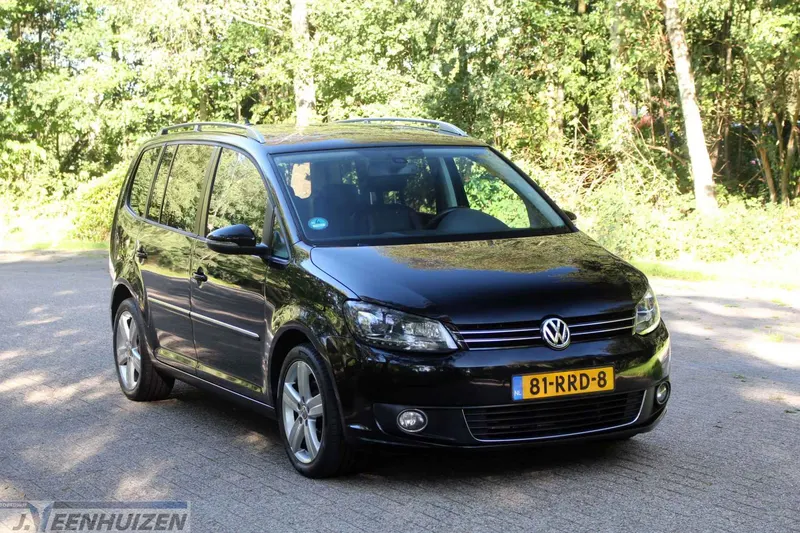 Volkswagen Touran (2011)