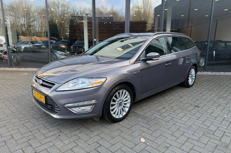 Ford Mondeo (2012)