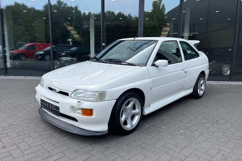 Ford ESCORT (1994)