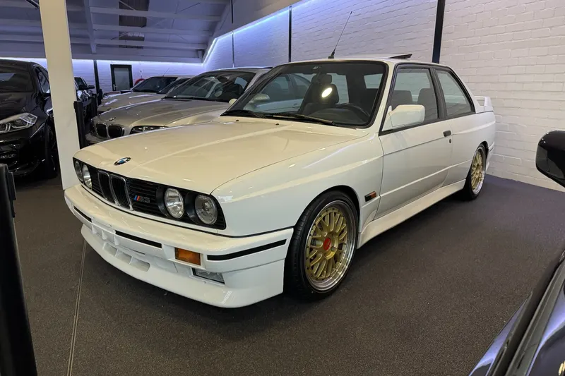 BMW M3 (1989)