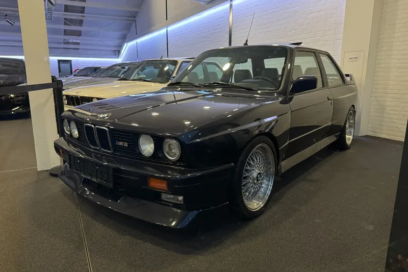 BMW M3 (1989)