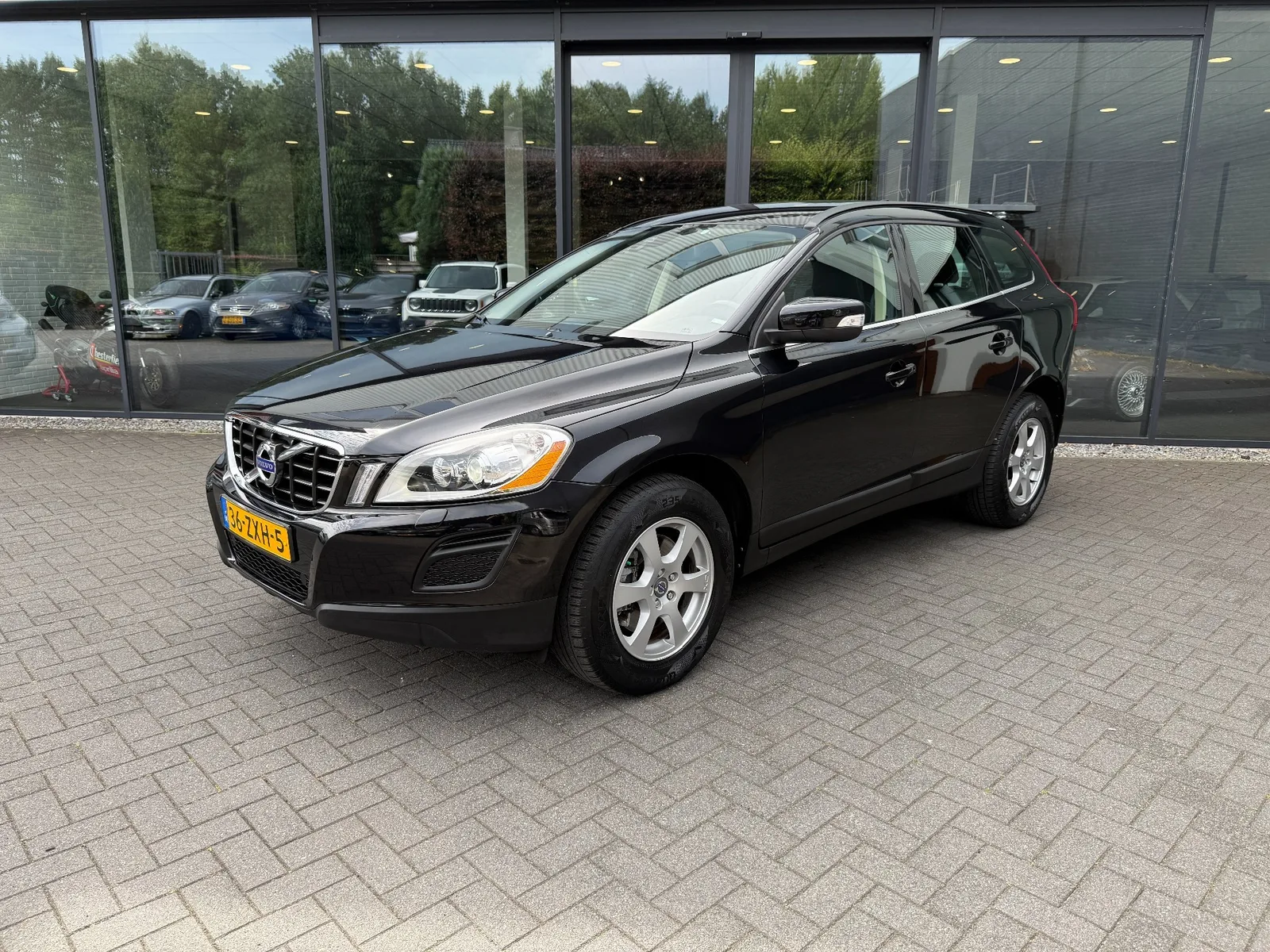 Volvo XC60 (2013) — foto 1