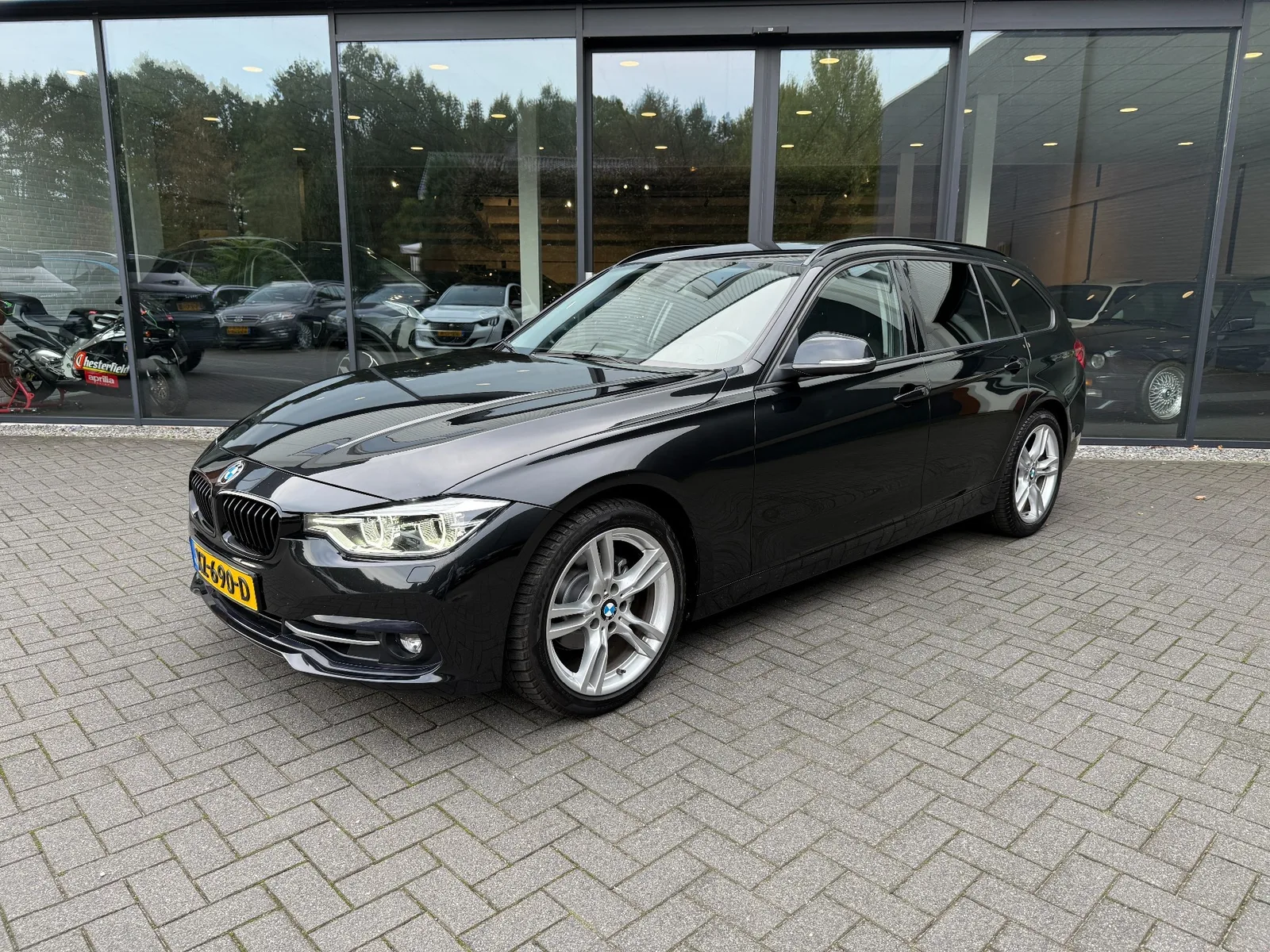 BMW 3-Serie (2019) — foto 1