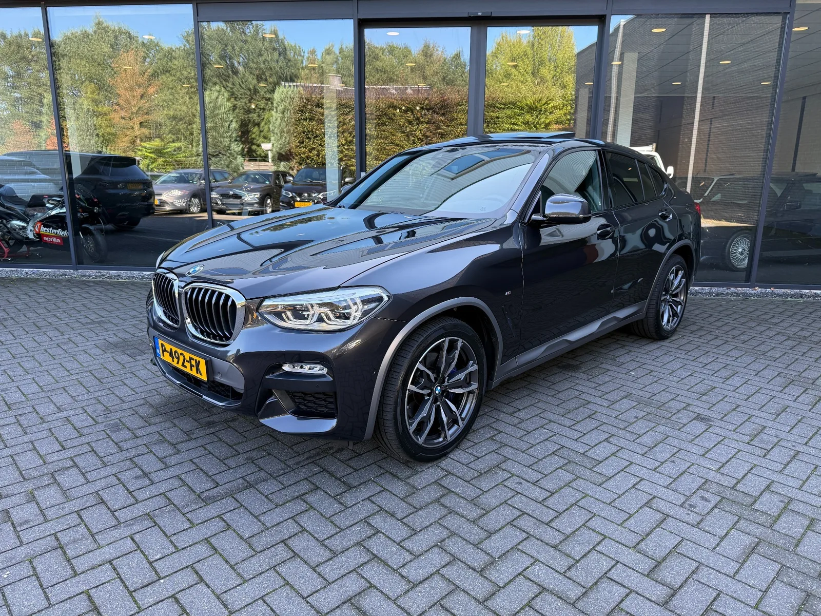 BMW X4 (2018) — foto 1