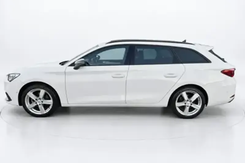 SEAT Leon Sportstourer (2022)