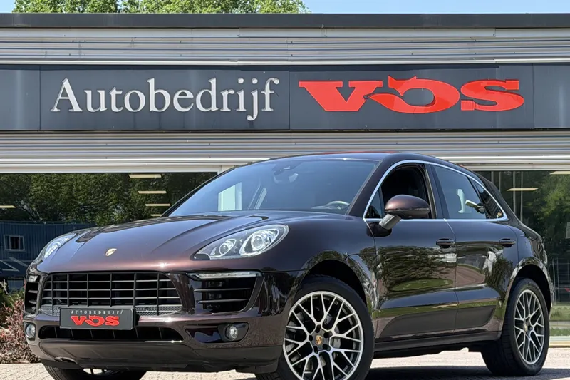 Porsche Macan (2015)
