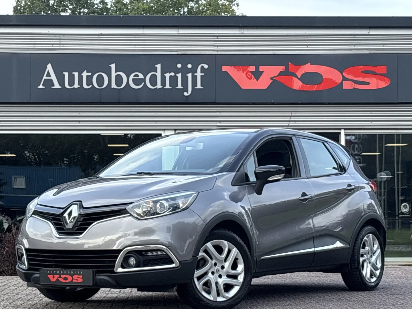 Renault Captur (2014) — foto 1