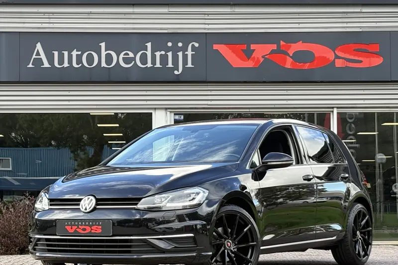 Volkswagen Golf (2017)