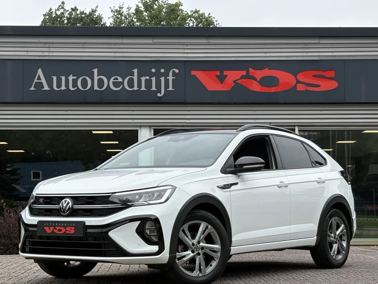 Volkswagen Taigo (2022) — foto 1
