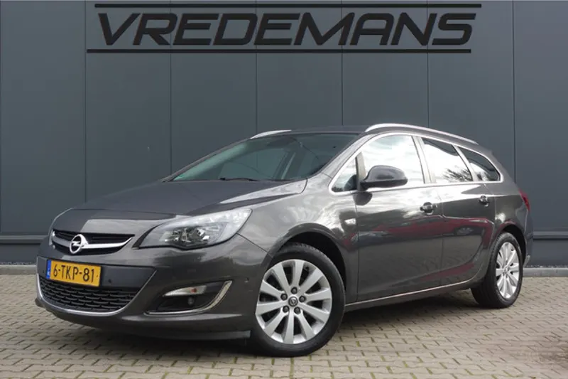 Opel Astra (2014)