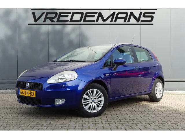 Fiat Grande Punto (2006) — foto 1