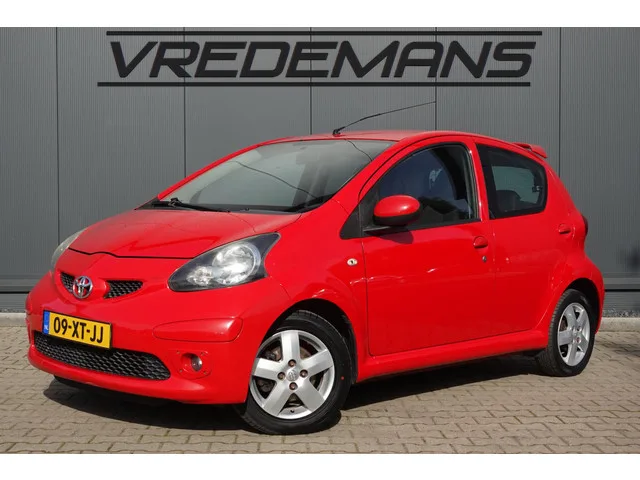 Toyota Aygo (2007) — foto 1