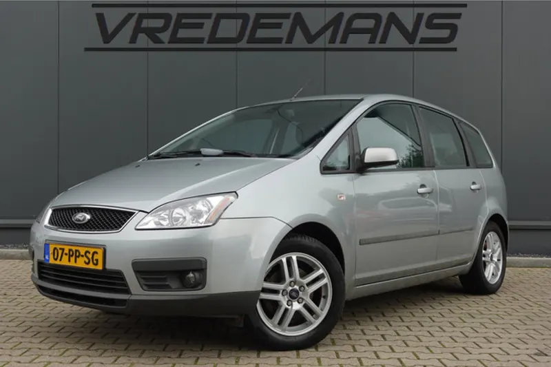 Ford Focus (2004)