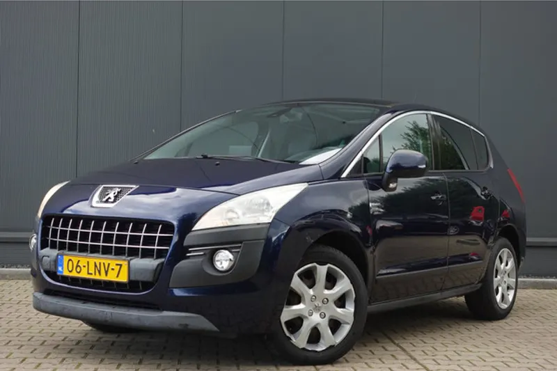 Peugeot 3008 (2010)