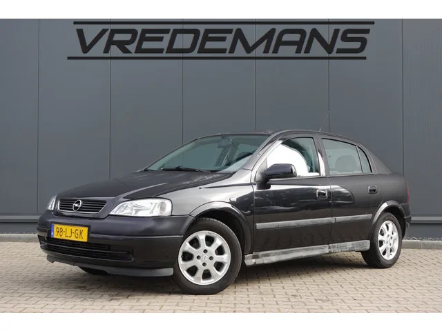 Opel Astra (2003) — foto 1