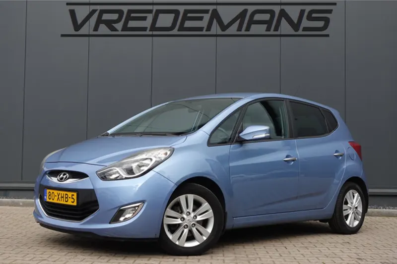 Hyundai ix20 (2012)