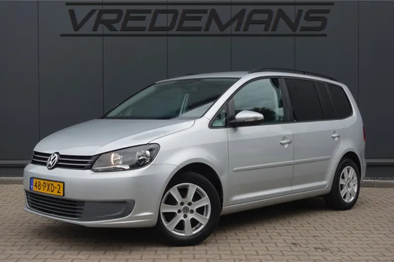 Volkswagen Touran (2012)