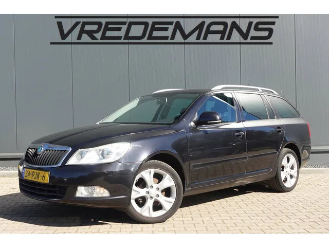 Škoda Octavia (2011) — foto 1