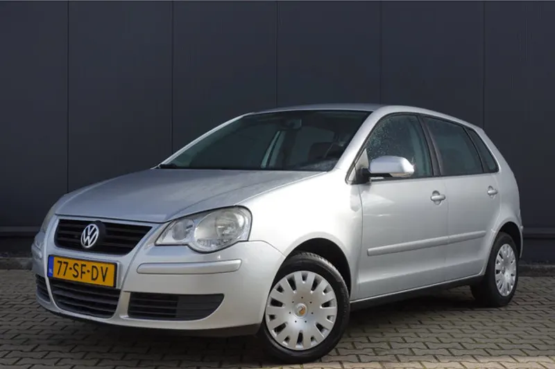 Volkswagen Polo (2005)