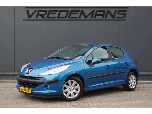 Peugeot 207 (2007) — foto 1