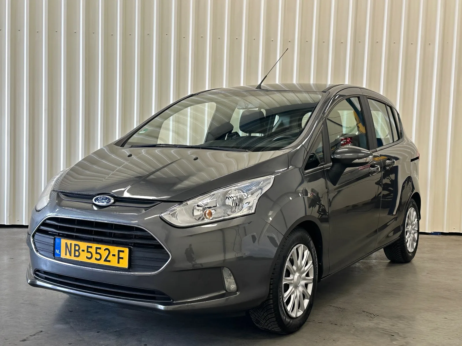 Ford B-Max (2017) — foto 1