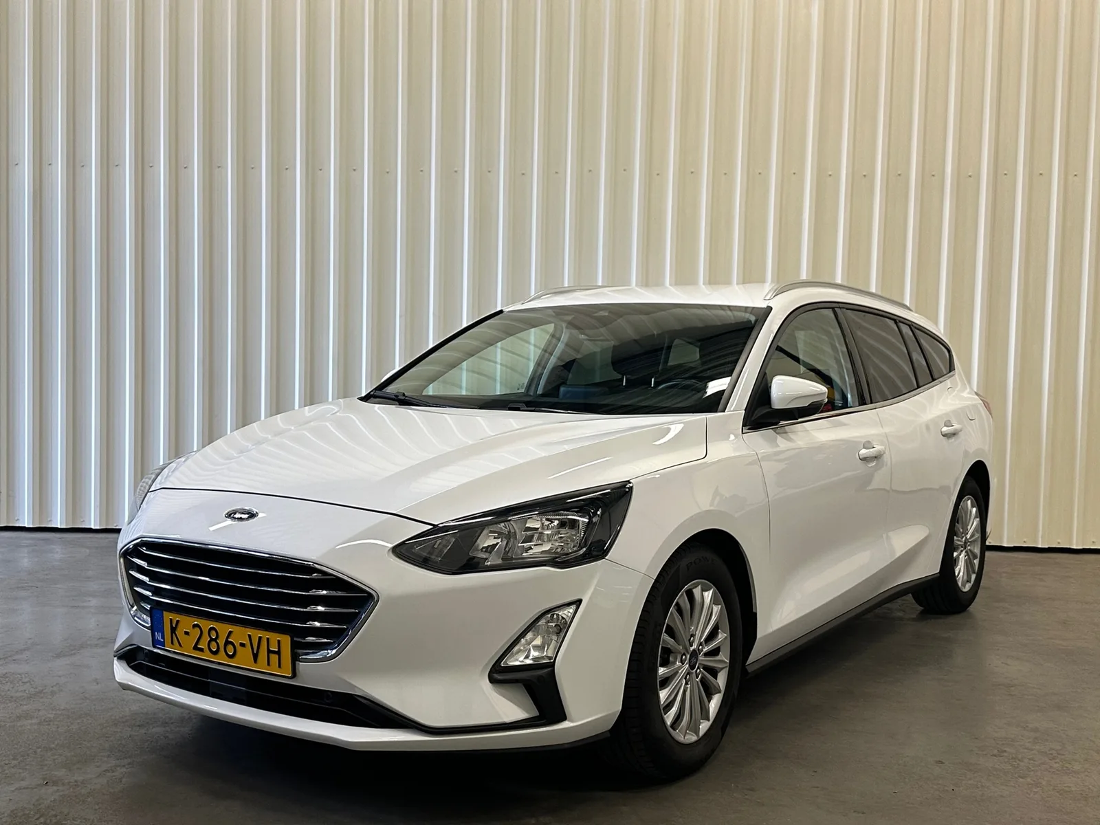 Ford Focus (2021) — foto 1