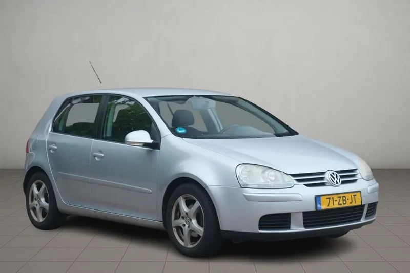 Volkswagen Golf (2008)