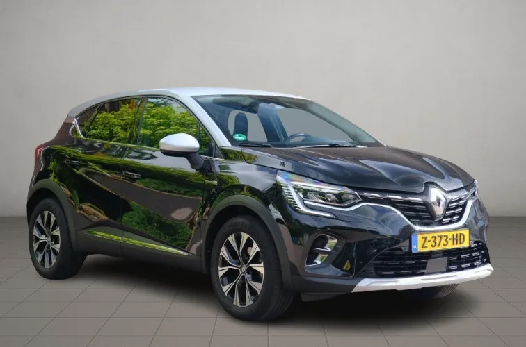 Renault Captur (2023) — foto 1
